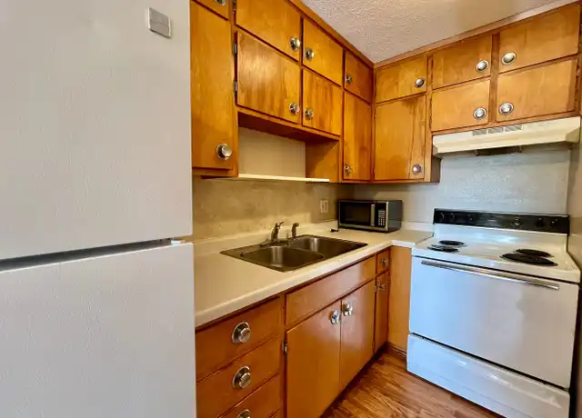 Property at 109 16th St NE Unit A109-12, Rochester, MN, 55906, 2 beds, 1 bath, [object Object]