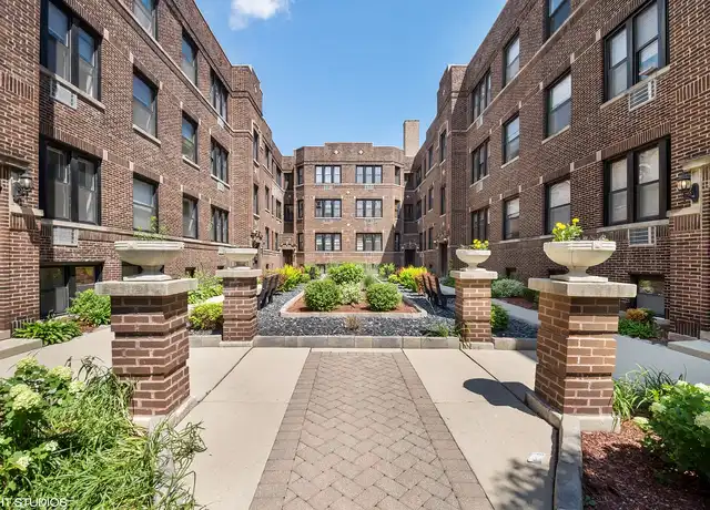 Property at 740-50 West Addison Street - 740 W Addison St, Chicago, IL, 60613, 1 bed, 1 bath, [object Object]