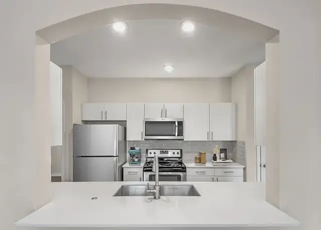 Photo of 100 Durant St, Chapel Hill, NC 27517