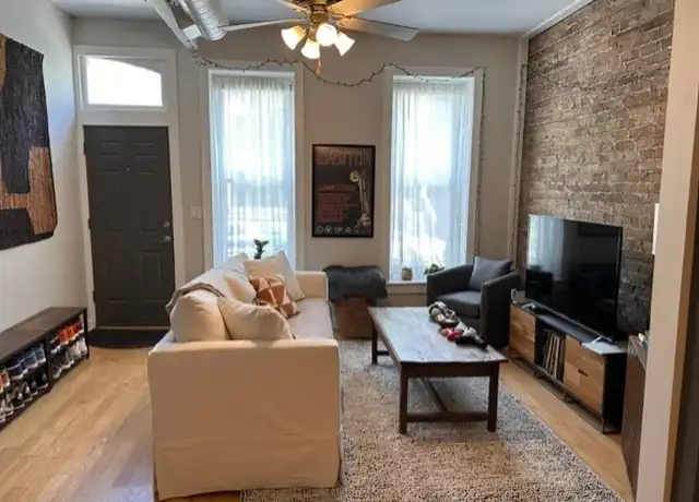 Property at 1517 W Cortez St Unit 1F, Chicago, IL, 60642, 2 beds, 1 bath, [object Object]