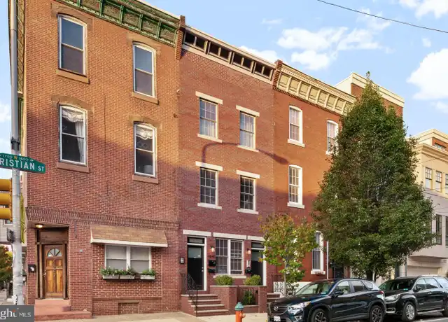 Property at 1641 Christian St #2, Philadelphia, PA, 19146, 2 beds, 2 baths, [object Object]