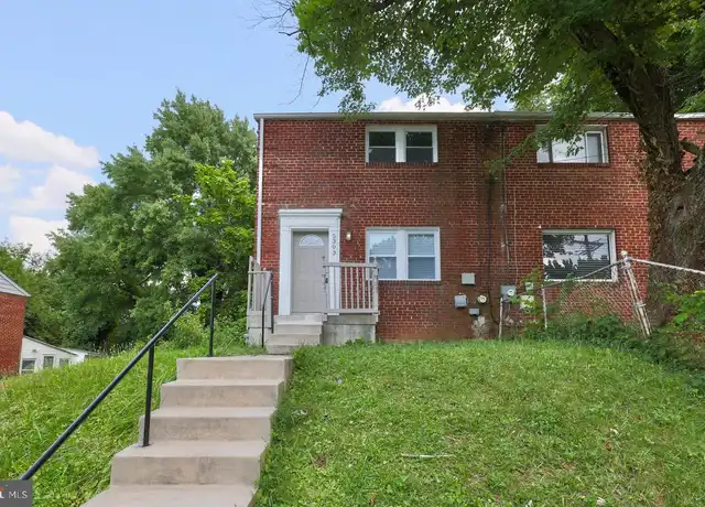 Property at 5303 62nd Ave, Riverdale, MD, 20737, 4 beds, 2 baths, [object Object]
