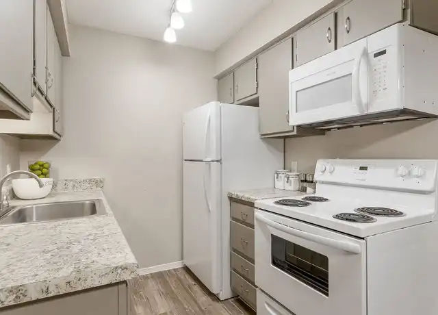 Property at Echo Trail Apartments - 6326 S 107th East Ave, Tulsa, OK, 74133, 1-3 bed, 1-2 bath, [object Object]