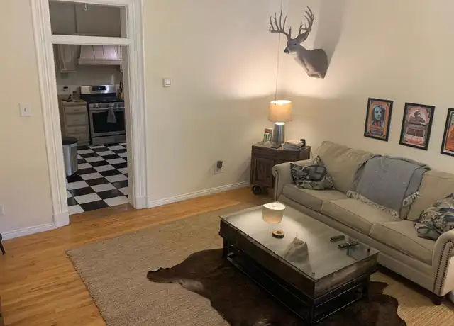 Property at 753 E 200 S Unit 1, Salt Lake City, UT, 84102, 1 bed, 1 bath, [object Object]
