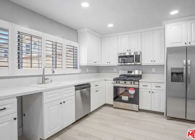 Property at 8322 Colegio Dr, Los Angeles, CA, 90045, 1 bed, 1 bath, [object Object]