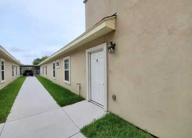 Property at 2205 Mojave St Unit 3, Edinburg, TX, 78541, 3 beds, 2 baths, [object Object]