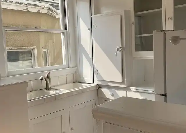 Property at 306 Fair Oaks St Unit 7, San Francisco, CA, 94110, 0 beds, 1 bath, [object Object]