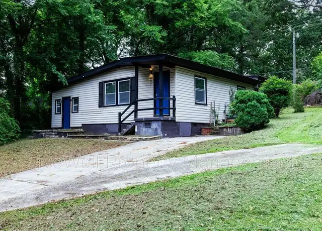 Property at 407 Westfield Dr, Fairfield, AL, 35064, 4 beds, 1 bath, [object Object]