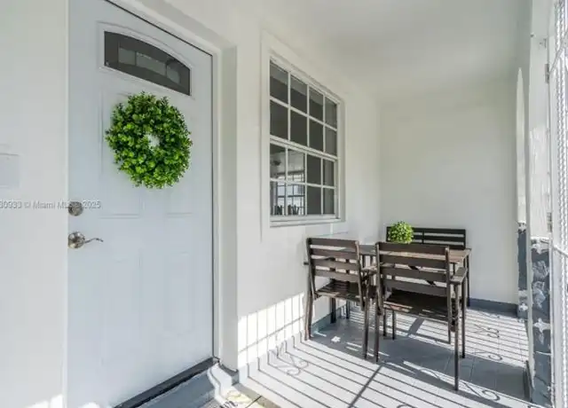 Property at 620 Beacom Blvd, Miami, FL, 33135, 2 beds, 1 bath, [object Object]