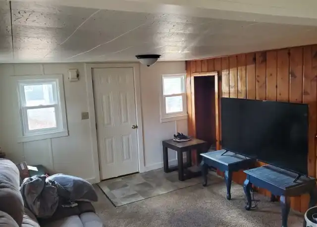 Property at 1910 Sugar Loaf Ave Unit 11, Marquette, MI, 49855, 1 bed, 1 bath, [object Object]