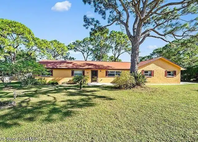 Property at 5425 Country Ln, Merritt Island, FL, 32953, 4 beds, 2 baths, [object Object]