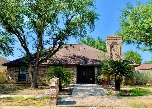 Property at 1311 E Pine Ave, Pharr, TX, 78577, 3 beds, 2.5 baths, [object Object]