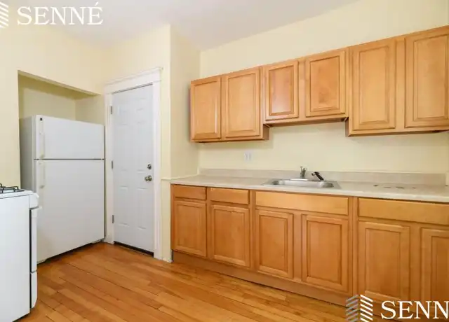 Property at 7 Sherborn Ct, Medford, MA, 02155, 1 bed, 1 bath, [object Object]