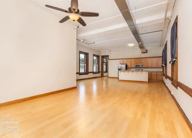 Property at 13 W Beverley St Unit 301-B, Staunton, VA, 24401, 1 bed, 1 bath, [object Object]