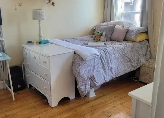 Property at 41 Hancock St, Somerville, MA, 02144, 3 beds, 1 bath, [object Object]