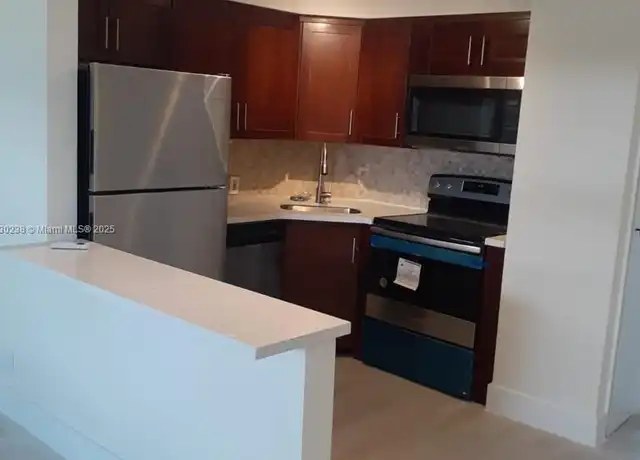 Property at 1520 NE 56th St #7, Fort Lauderdale, FL, 33334, 1 bed, 1 bath, [object Object]