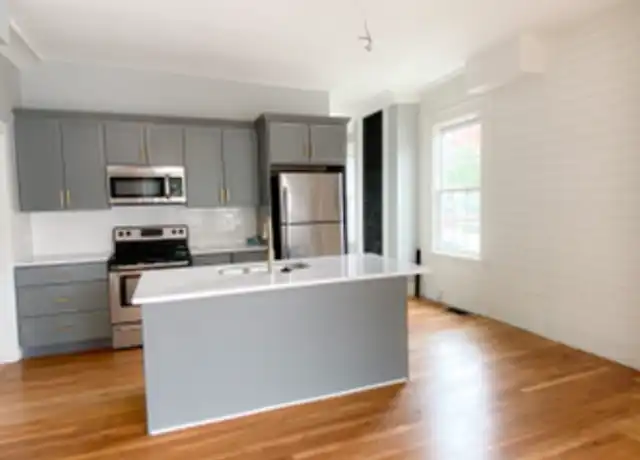 Property at 185 Broadway, Providence, RI, 02903, 2 beds, 1 bath, [object Object]