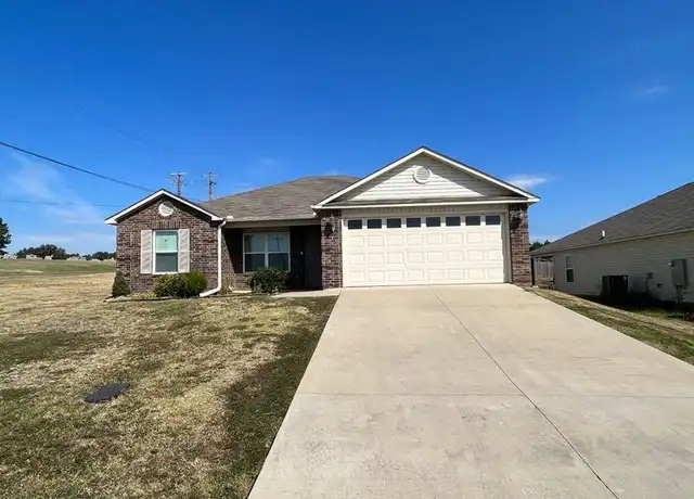 Property at 4000 Willow Pointe Dr, Jonesboro, AR, 72405, 3 beds, 2 baths, [object Object]