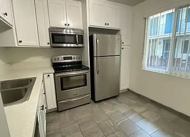 Property at 130 S. Flores St. - 130 S Flores St, Los Angeles, CA, 90048, 1 bed, 1 bath, [object Object]