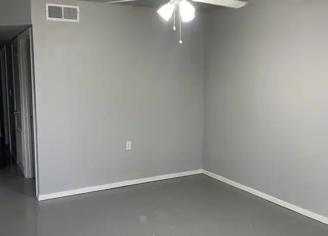 Property at 1604 E 50th St, Texarkana, AR, 71854, 3 beds, 1 bath, [object Object]