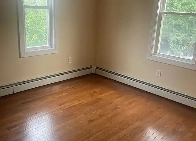 Property at 255 Lafayette Pl Unit 2E, Englewood, NJ, 07631, 3 beds, 1 bath, [object Object]