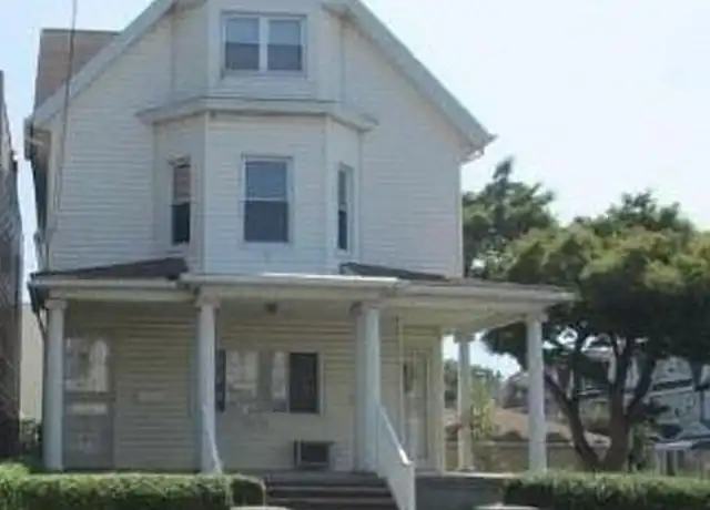 Property at 8906 91st Ave Unit 2, Woodhaven, NY, 11421, 4 beds, 1 bath, [object Object]