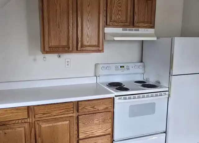 Property at 109 N Ruby St Apt 3, Ellensburg, WA, 98926, 1 bed, 1 bath, [object Object]