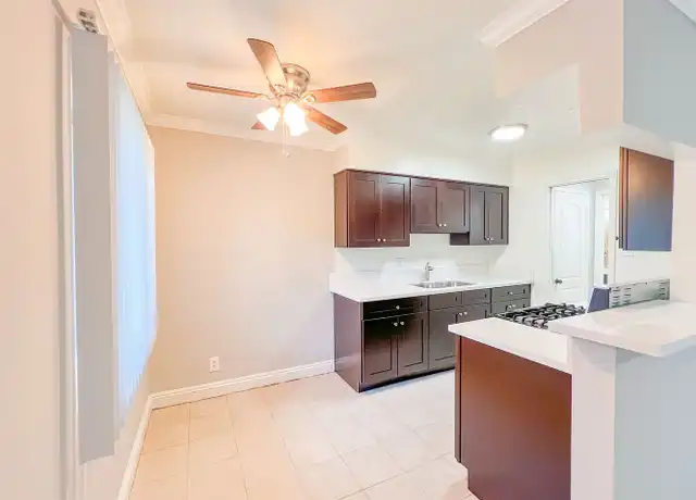 Property at 445 Bonito Ave Unit 3, Long Beach, CA, 90802, 1 bed, 1 bath, [object Object]