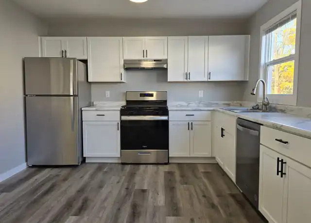 Property at 101 2nd Pl Unit 4106, Racine, WI, 53403, 2 beds, 1 bath, [object Object]
