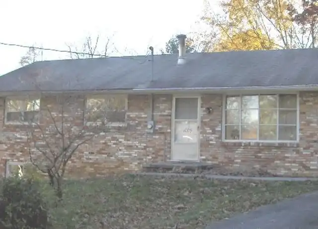 Property at 1009 Kabrich St, Blacksburg, VA, 24060, 3 beds, 1.5 baths, [object Object]