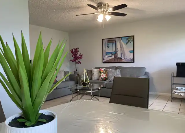 Property at 305 Windsor N, West Palm Beach, FL, 33417, 2 beds, 1.5 baths, [object Object]