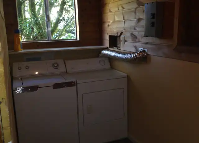 Property at 4262 Siletz Hwy, Lincoln City, OR, 97367, 2 beds, 2 baths, [object Object]