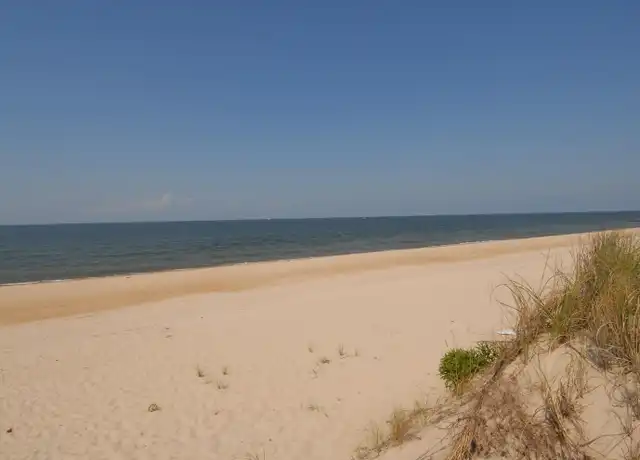 Property at 2016 E Ocean View Ave Unit 3, Norfolk, VA, 23503, 2 beds, 1 bath, [object Object]