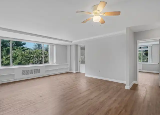 Property at 1121 Arlington Blvd #342, Arlington, VA, 22209, 1 bed, 1 bath, [object Object]