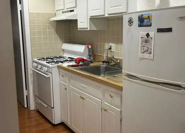 Property at 723 S 4th St Unit 2, Philadelphia, PA, 19147, 1 bed, 1 bath, [object Object]