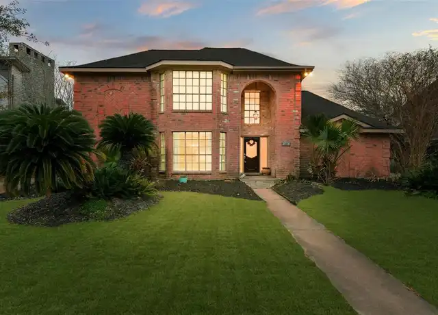 Property at 407 W Chelsea Pl, El Lago, TX, 77586, 4 beds, 2.5 baths, [object Object]