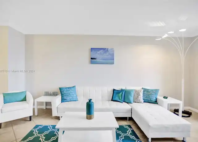 Property at 2501 S Ocean Dr #533, Hollywood, FL, 33019, 1 bed, 1.5 baths, [object Object]