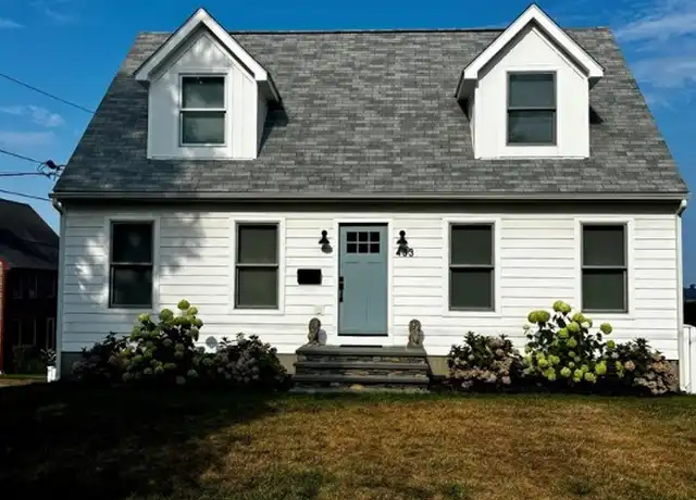 Property at 433 Wolcott Ave, Middletown, RI, 02842, 3 beds, 2 baths, [object Object]