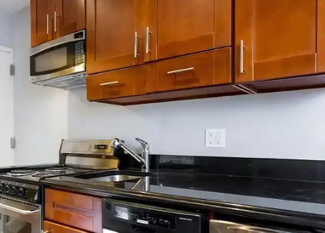 Property at 413 E 13th St, New York, NY, 10009, 2 beds, 1 bath, [object Object]