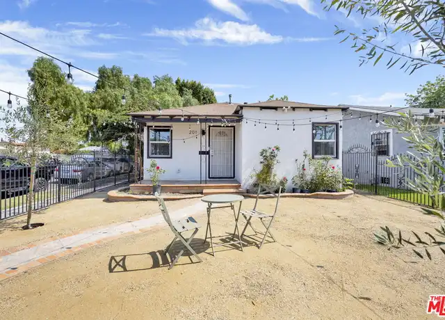 Property at 201 E 91st St, Los Angeles, CA, 90003, 2 beds, 1 bath, [object Object]