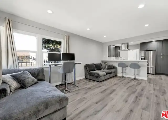 Property at 201 E 91st St, Los Angeles, CA, 90003, 2 beds, 1 bath, [object Object]