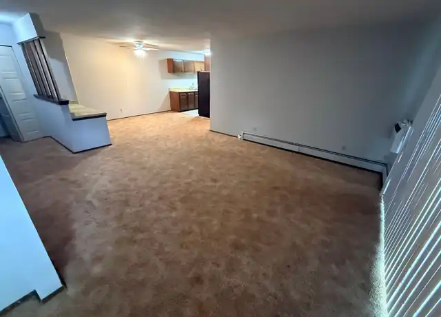 Property at 202 Williamsburg Dr Unit 7, Thiensville, WI, 53092, 2 beds, 1.5 baths, [object Object]