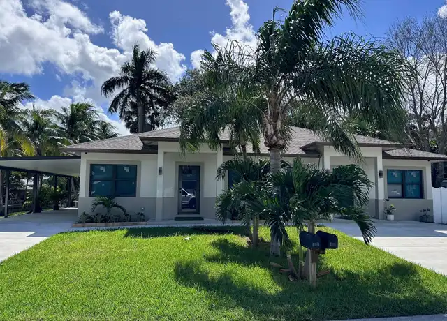 Property at 2886 SW 17th St, Fort Lauderdale, FL, 33312, 2 beds, 2 baths, [object Object]
