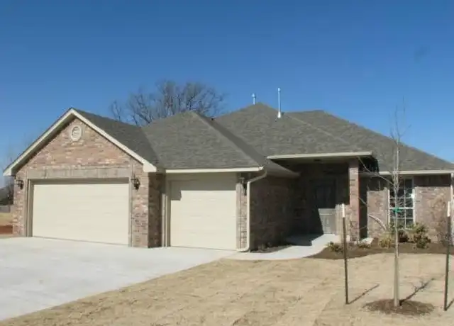 Property at 2809 NE 129th St, Edmond, OK, 73013, 3 beds, 2 baths, [object Object]