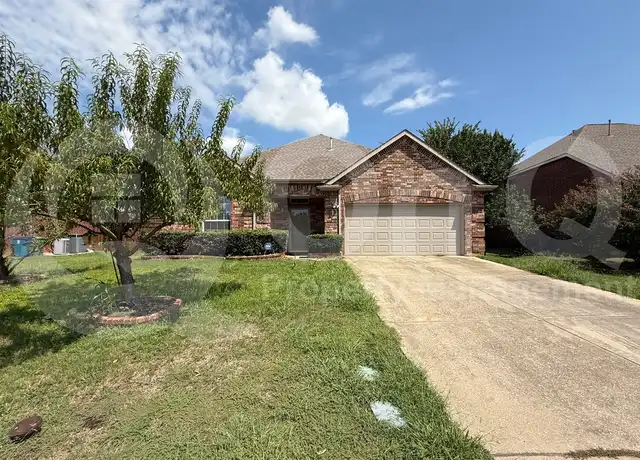 Property at 1113 Shadowridge Cir, Lewisville, TX, 75067, 4 beds, 2 baths, [object Object]