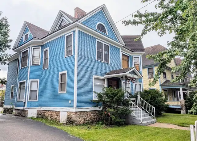 Property at 721 S Rose St Unit 2, Kalamazoo, MI, 49007, 4 beds, 1 bath, [object Object]