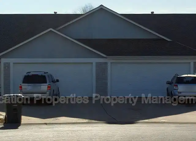 Property at 951 E Wildcat Run St Unit 1, Gardner, KS, 66030, 3 beds, 2 baths, [object Object]