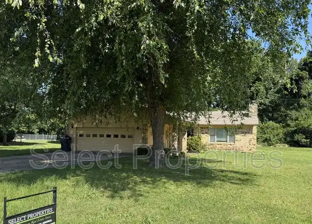 Property at 4216 Brenda St, Jonesboro, AR, 72405, 3 beds, 2 baths, [object Object]
