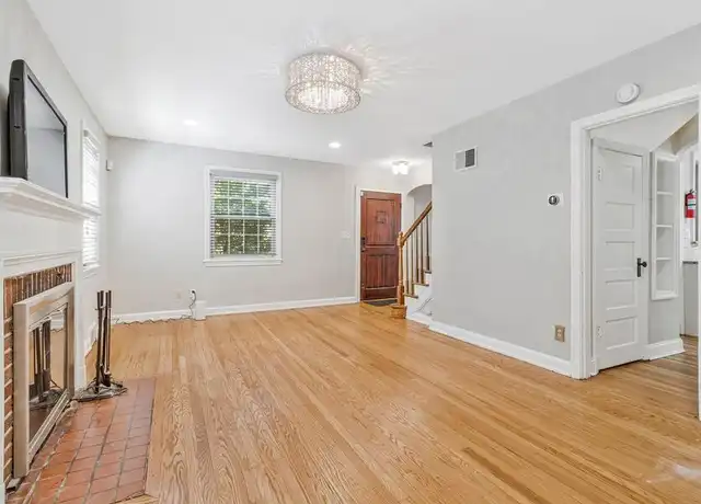 Property at 1714 33rd Pl SE, Washington, DC, 20020, 3 beds, 2.5 baths, [object Object]