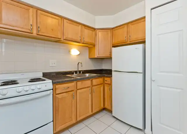 Property at 1022 W Catalpa Ave Unit 210, Chicago, IL, 60640, 0 beds, 1 bath, [object Object]